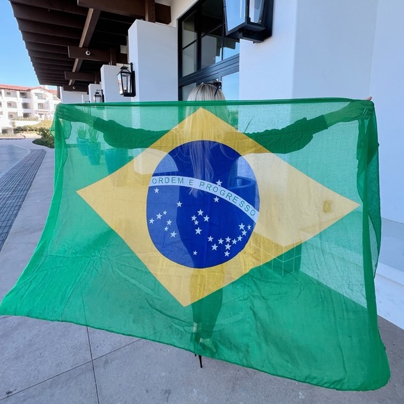 🇧🇷 Brazil Flag Ordem E Progresso Rectangle Sheer Lightweight Scarf 72" x 45” - Picture 1 of 2